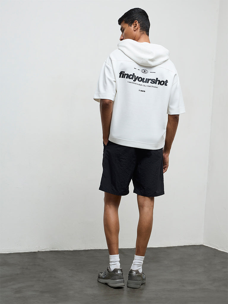 Nuoflexx Black Relaxed-Fit Mid-Rise Shorts