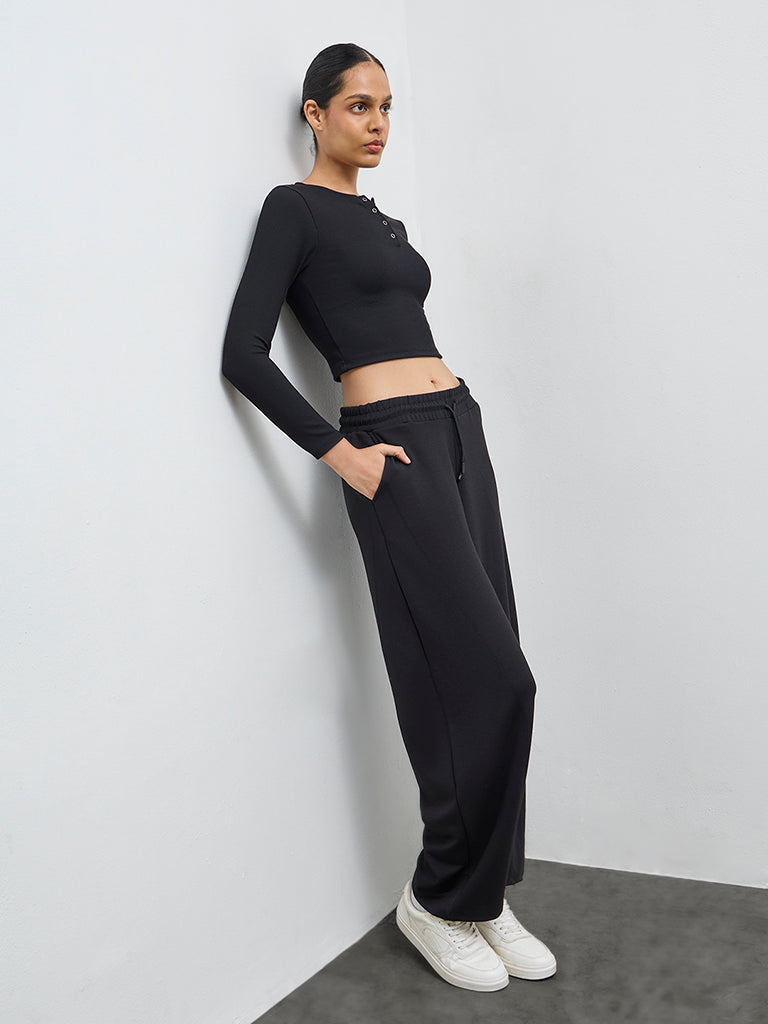 Nuoflexx Black Ribbed Cotton-Blend Top
