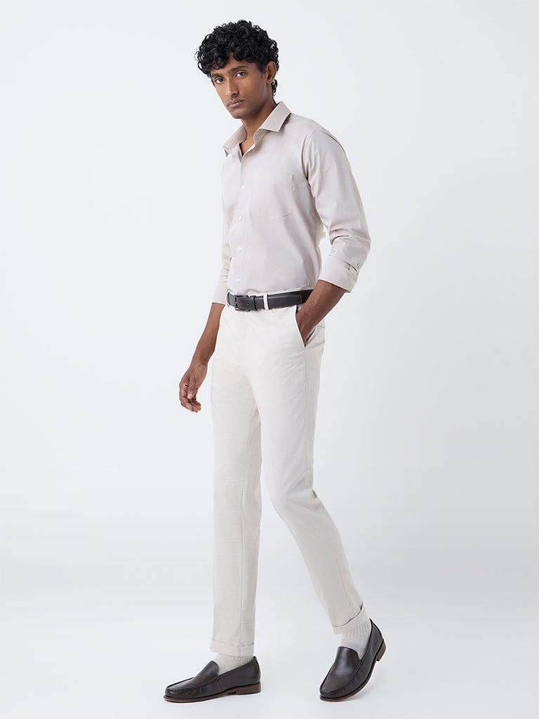 WES Casuals Beige Solid Slim-Fit Cotton Shirt