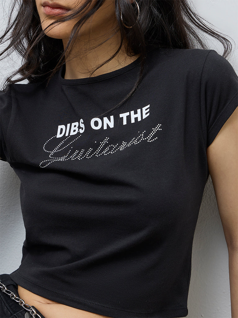 Nuon Black Text Pattern T-Shirt
