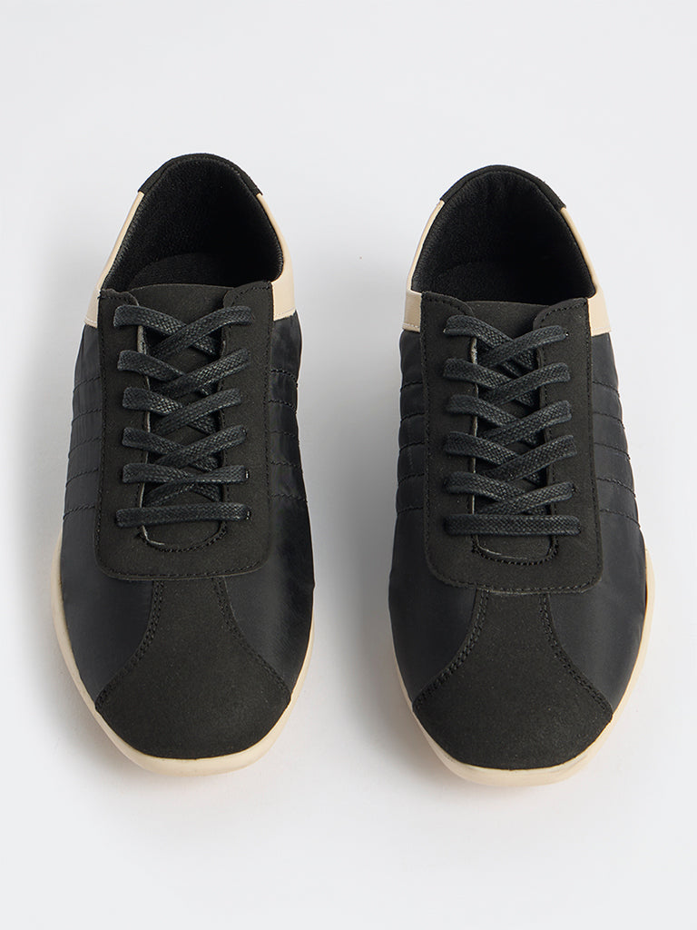 LUNA BLU Black Monotone Sneakers