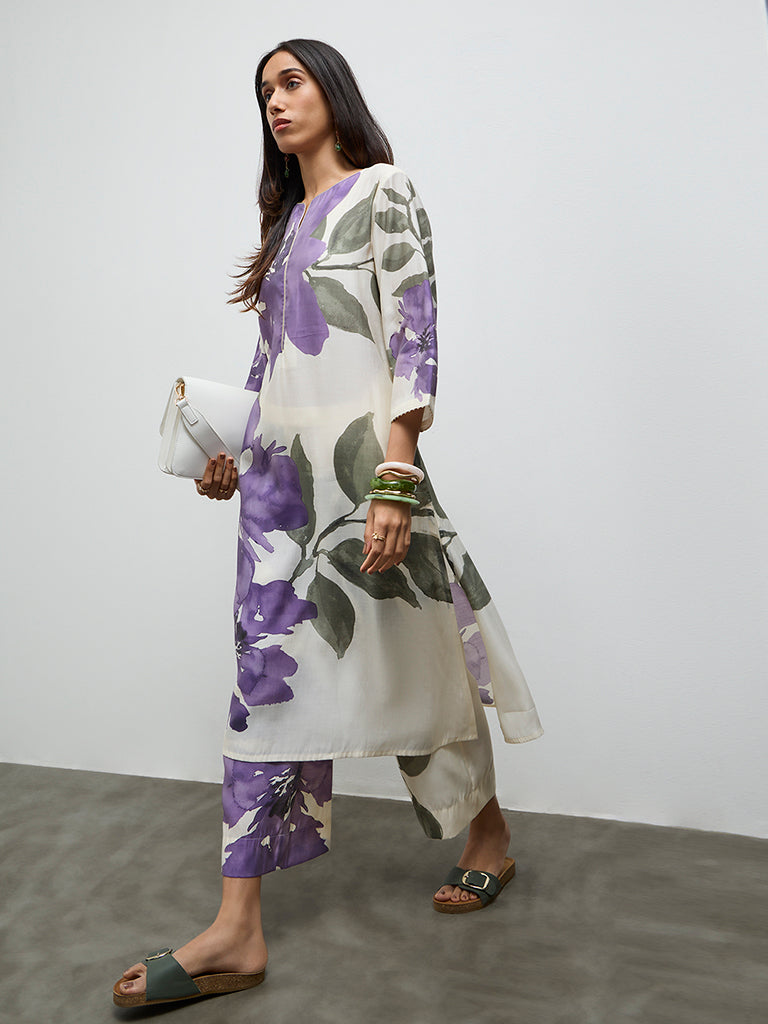 Utsa Off-White Floral Design A-Line Kurta