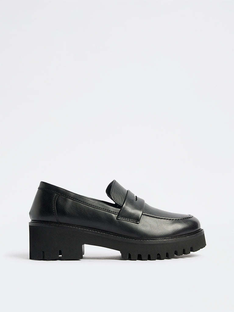 LUNA BLU Black Faux Leather Penny Loafers