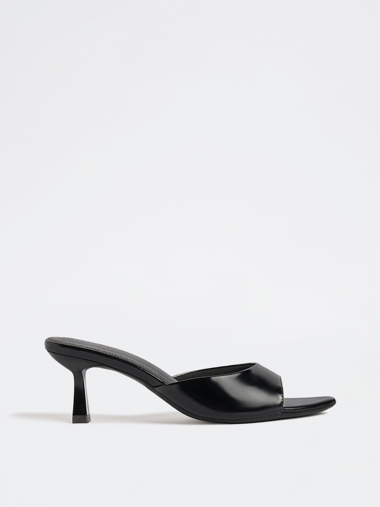 LUNA BLU Black Heel Sandals