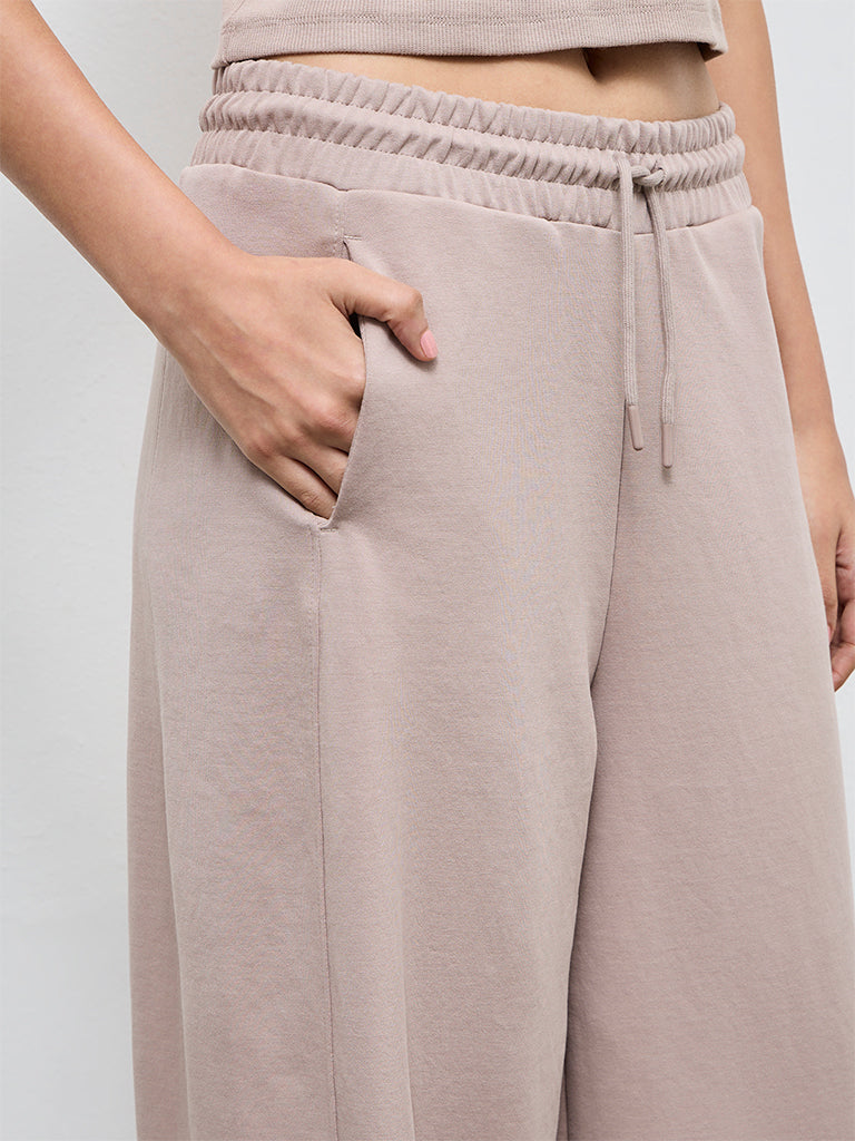 Nuoflexx Taupe Solid High-Rise Pants
