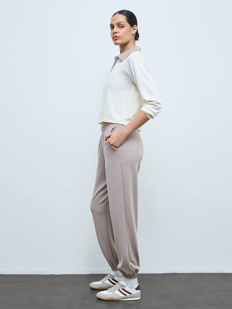Nuoflexx Taupe Solid High-Rise Joggers