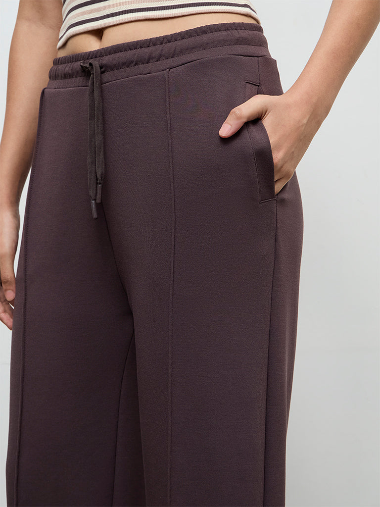 Nuoflexx Dark Brown High-Rise Track Pants