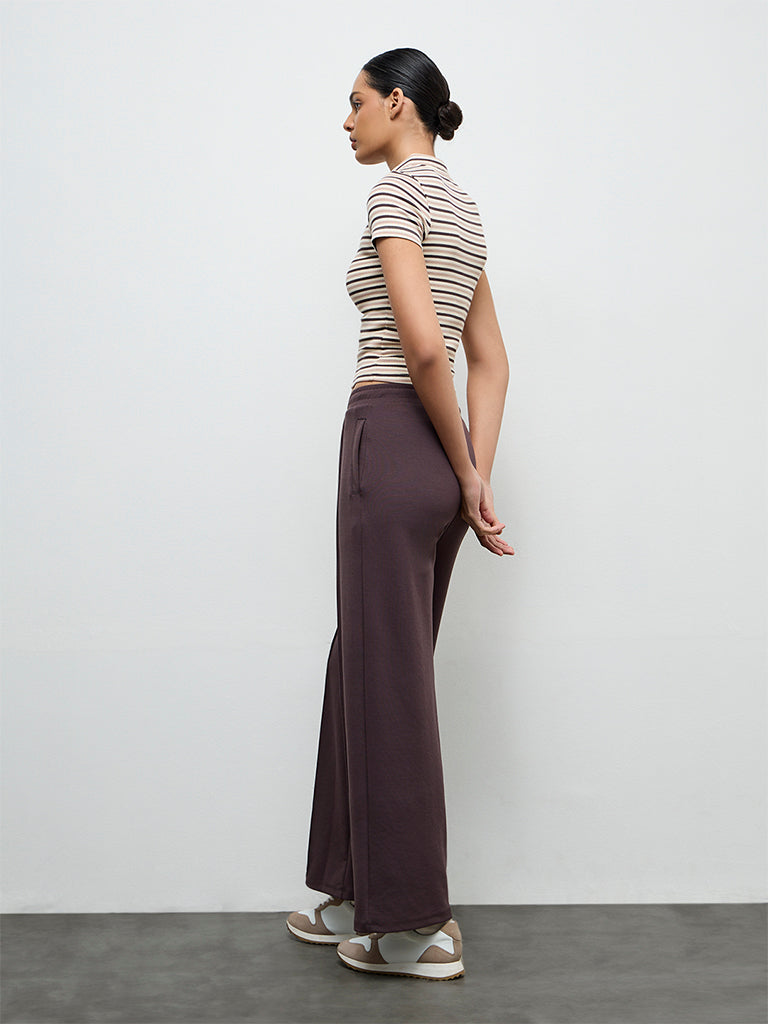 Nuoflexx Dark Brown High-Rise Track Pants