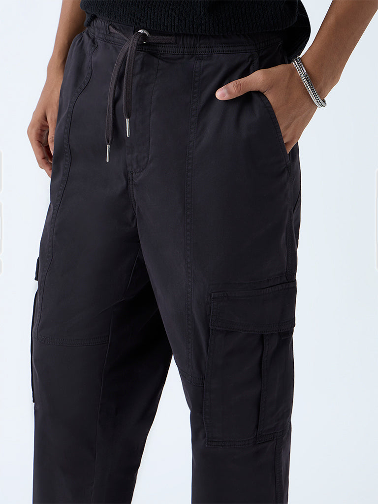 Nuon Black Relaxed-Fit Mid-Rise Cotton-Blend Cargo-Style Chinos