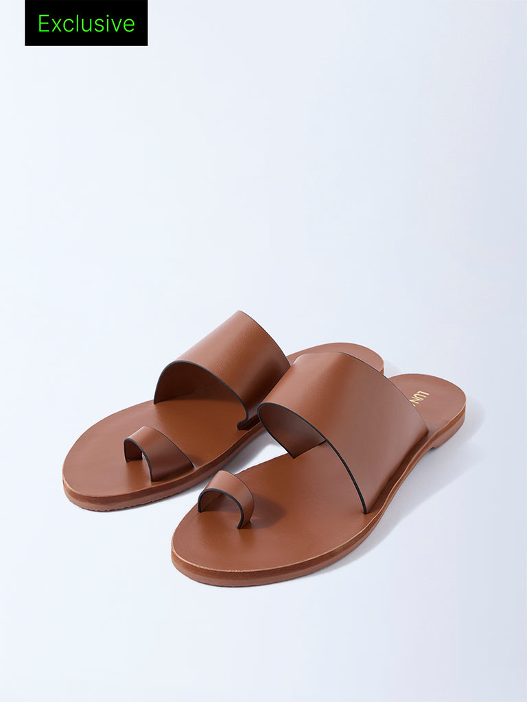 LUNA BLU Tan Toe-Ring Sandals
