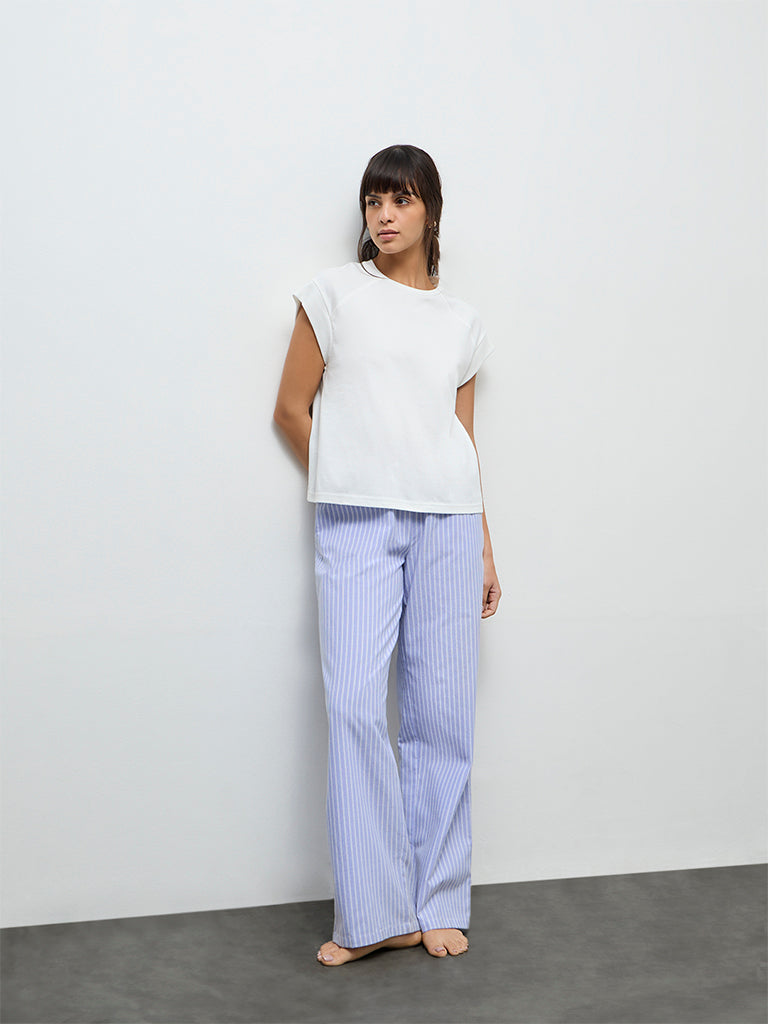 Wunderlove White Solid Cotton T-Shirt