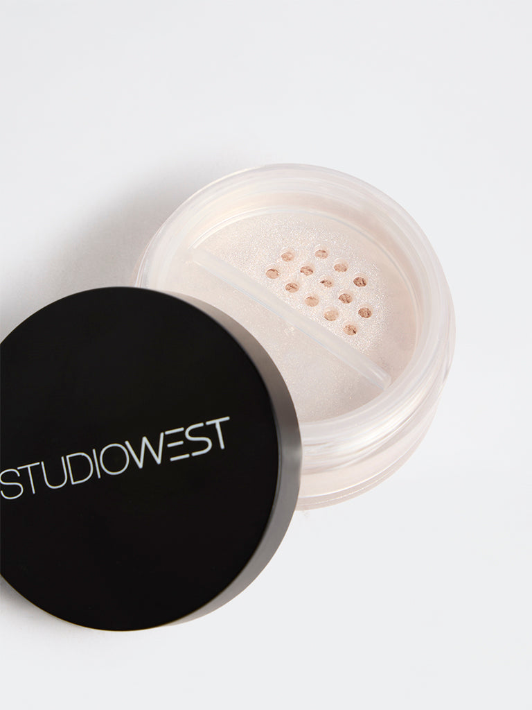 Studiowest Glow Muse Cosmic Glow Highlighting Loose Powder - 6 gm