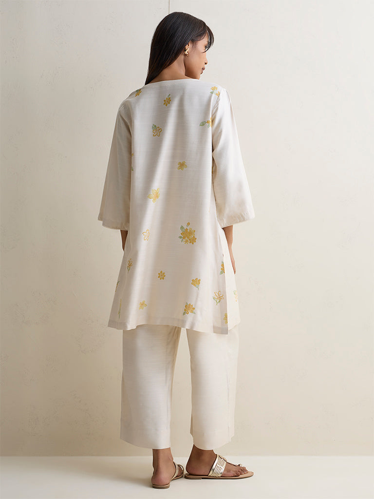 Zuba Ivory Foliage Pattern Silk Blend A-Line Kurta