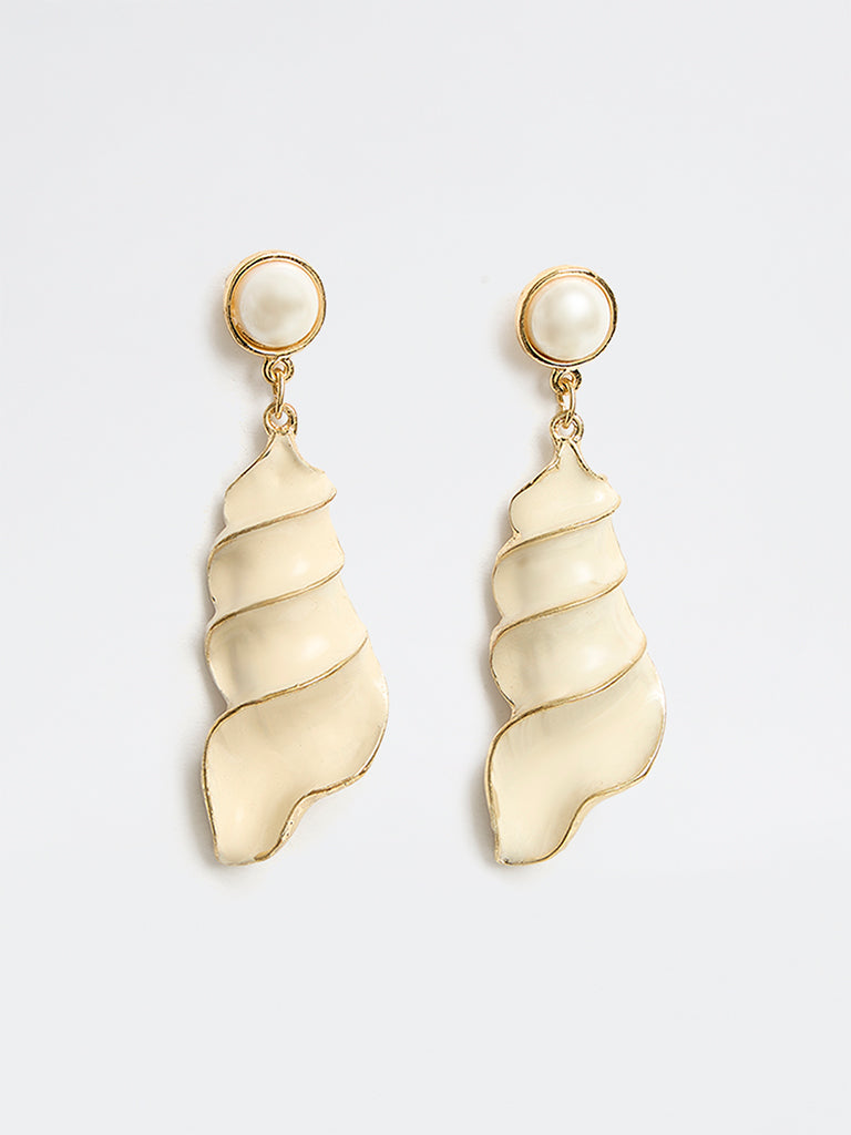 Westside Accessories Write Sea-Shell-Inspired Dangler Earrings