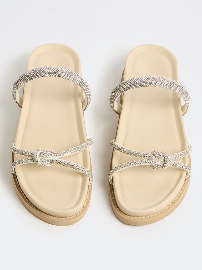 LUNA BLU Ivory Sandals