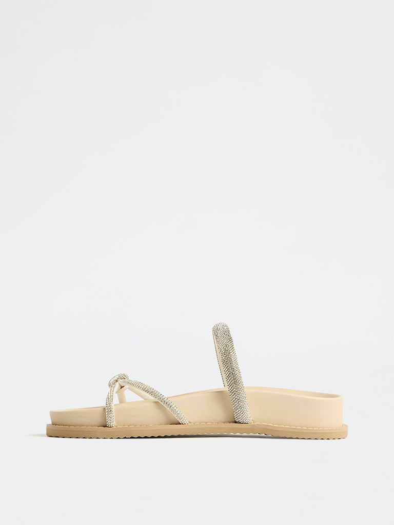 LUNA BLU Ivory Sandals