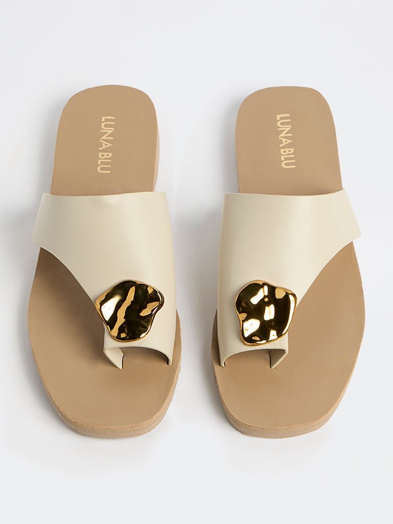 LUNA BLU Ivory Toe-Strap Metal Detail Sandals