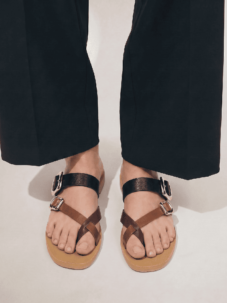 LUNA BLU Multicolour Buckled Toe-Ring Sandals