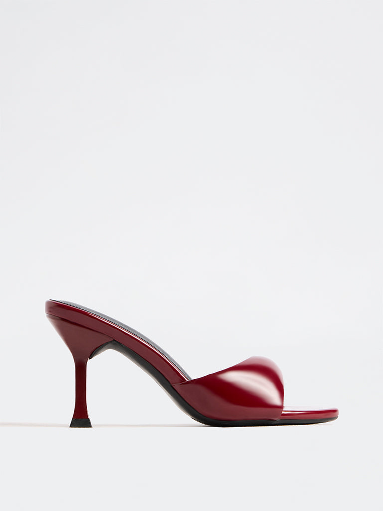 LUNA BLU Red Stiletto Heel Sandals