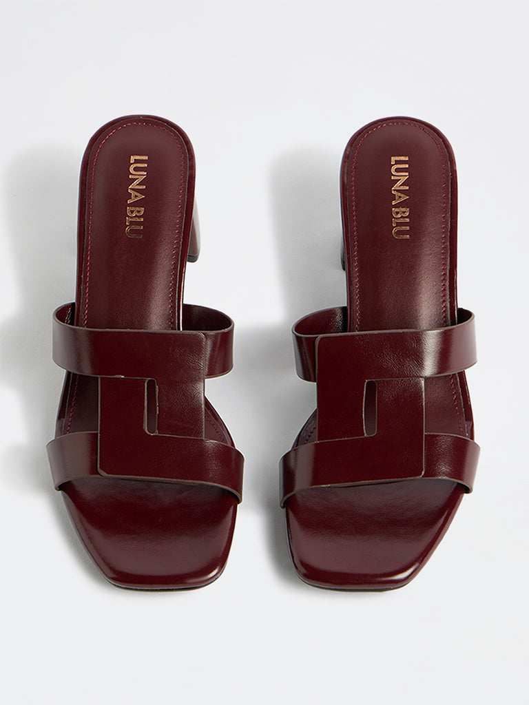 LUNA BLU Burgundy Block Heel Sandals