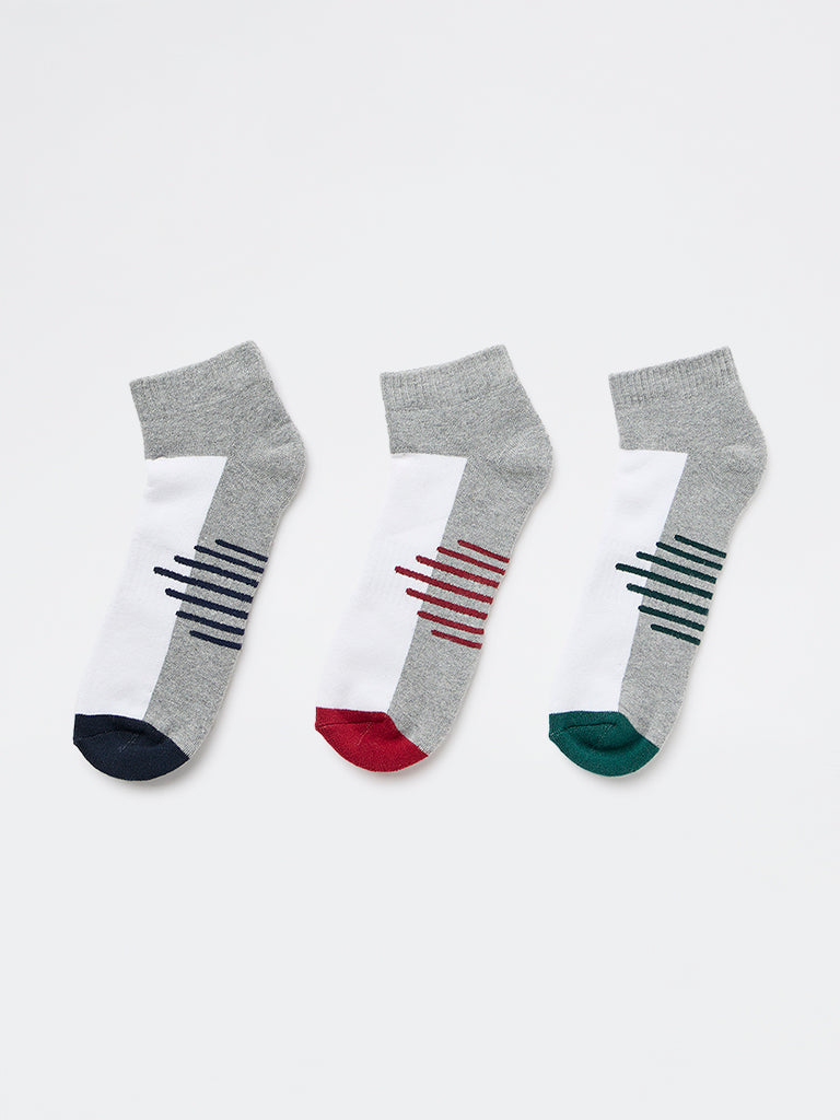 WES Lounge Grey Colour-Blocked Ankle Socks - Pack of 3