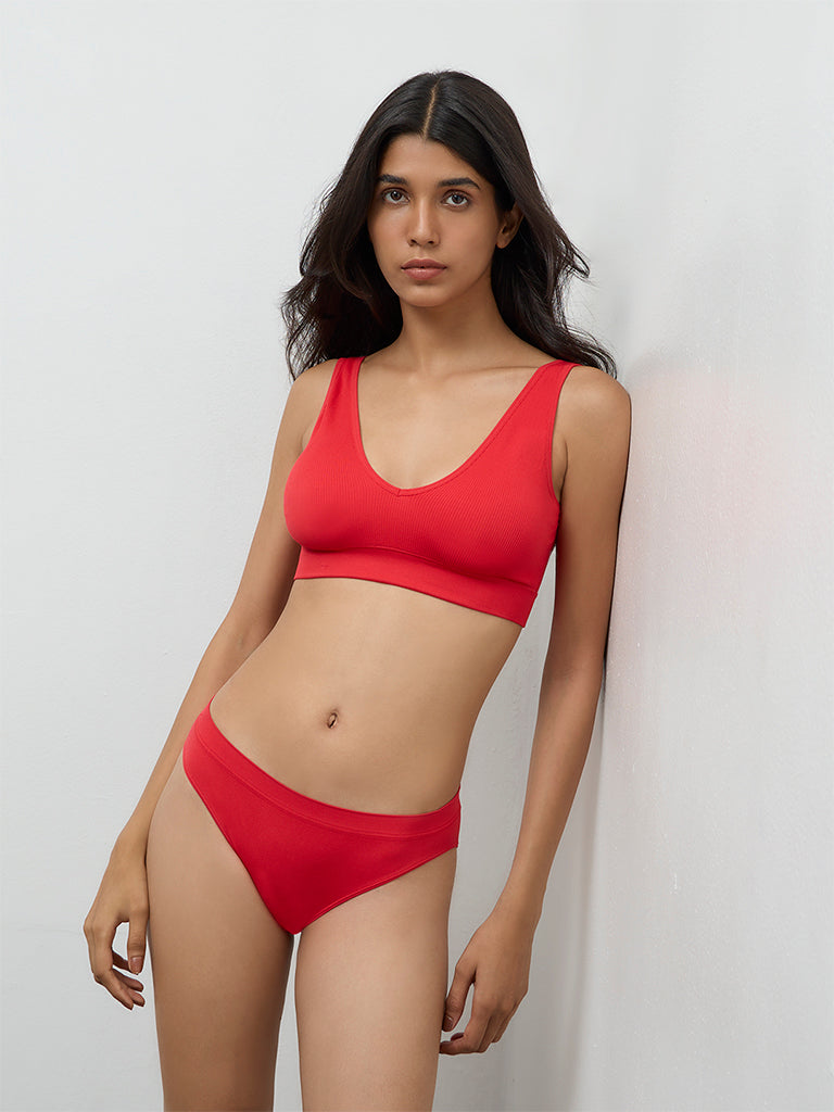 Superstar Red Seam-Free Padded Bra
