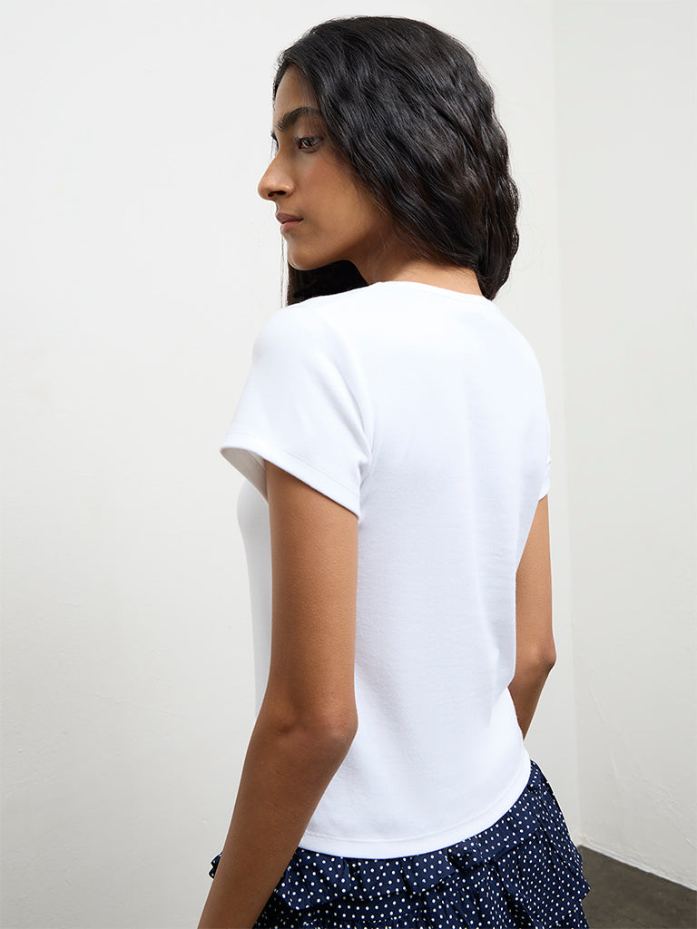 Nuon White Text Printed T-Shirt