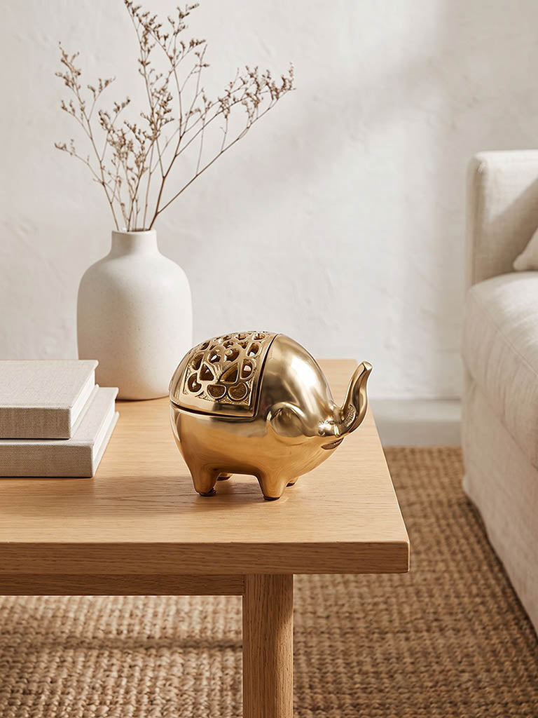 Westside Home Gold Metal Elephant Design Candle Holder