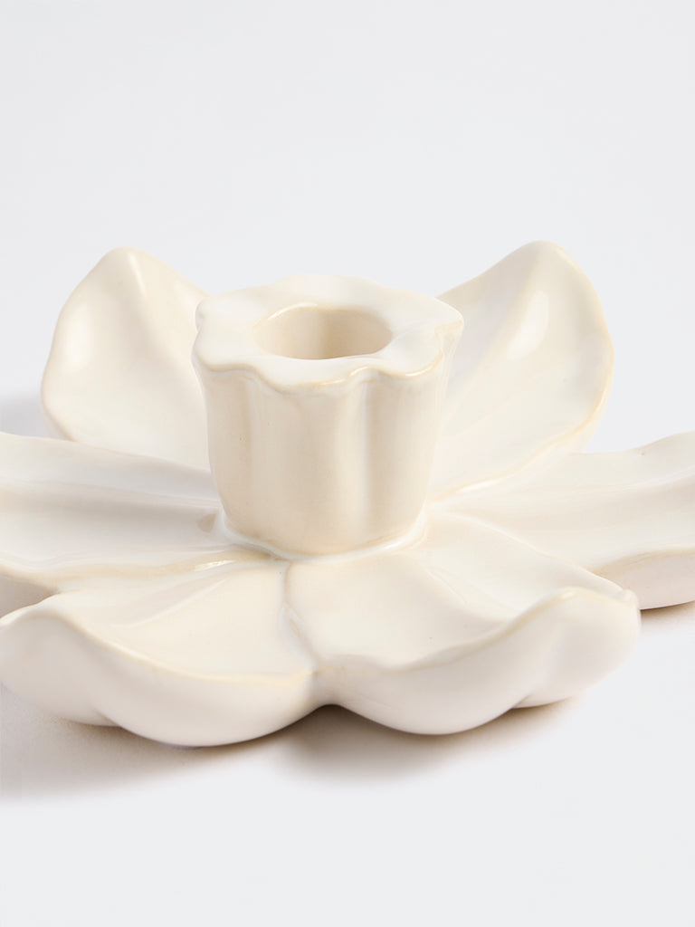 Westside Home Off-White Flower Candle Holder