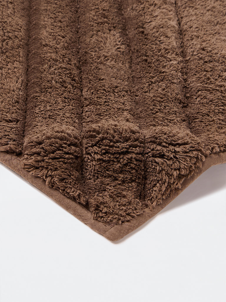 Westside Home Brown Diagonal Striped Bath Mat