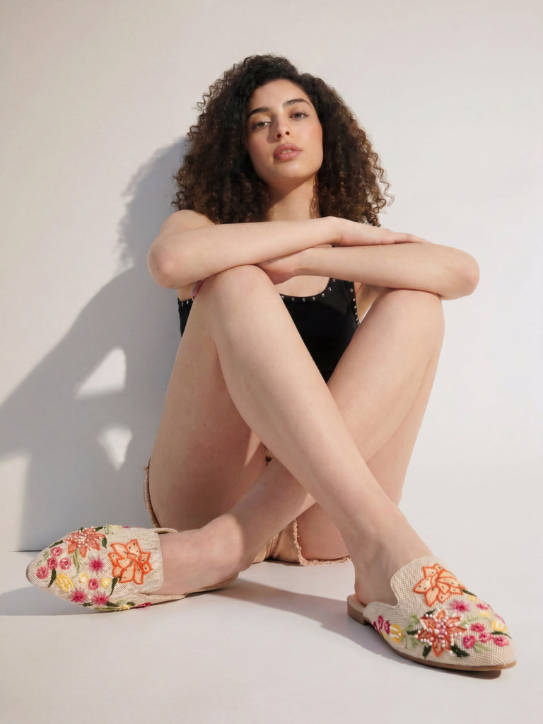 LUNA BLU Cream Floral Embroidered Mules
