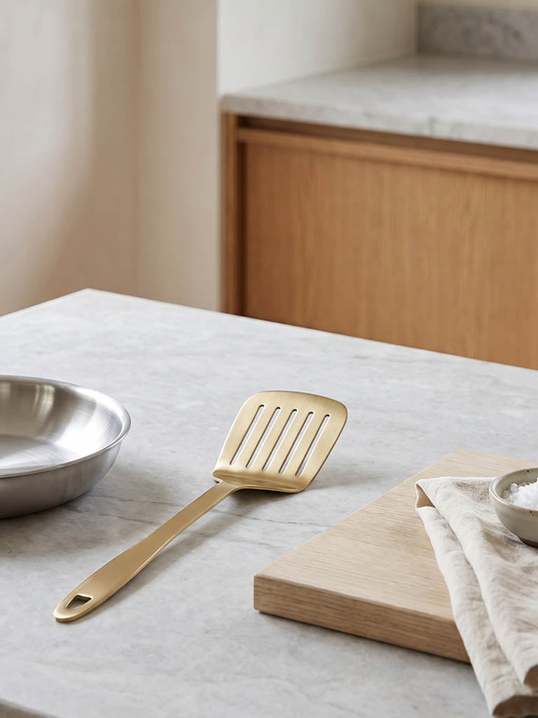 Westside Home Gold Flat Handle Turner