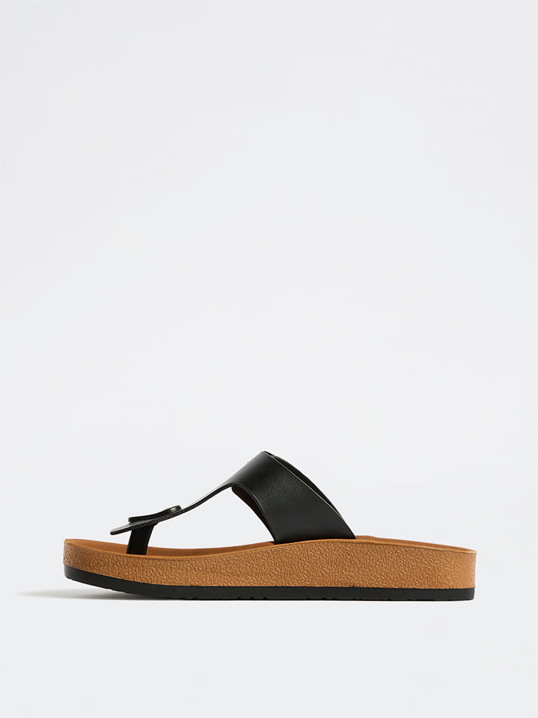 LUNA BLU Black Thong-Strap Sandals