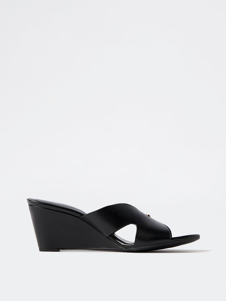 LUNA BLU Black Wedge-Heel Sandals