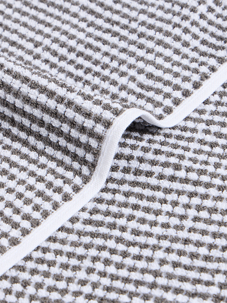 Westside Home White and Grey Pebble Textured Face Towel - Pack of 2