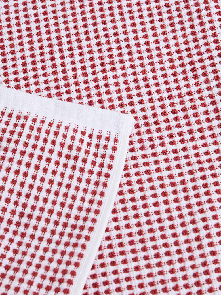 Westside Home White and Red Pebble Textured Hand Towel