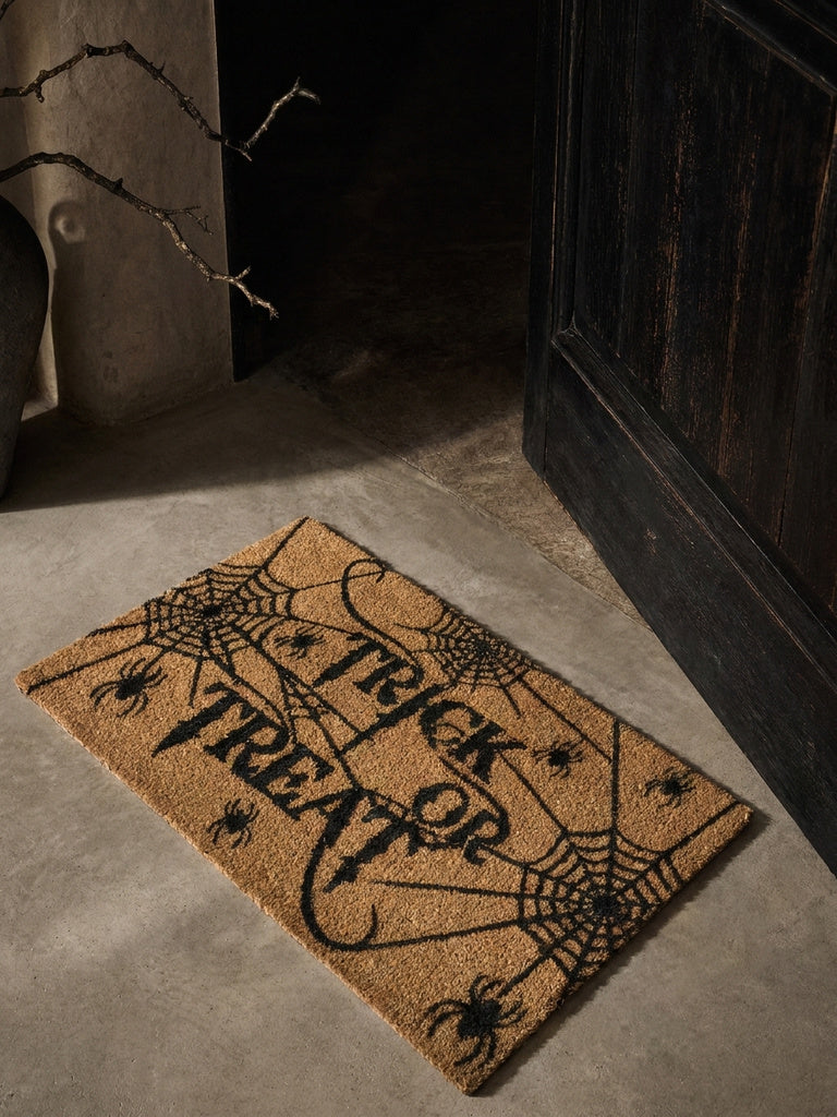 Westside Home Black Spider Web Design Halloween Coir Mat