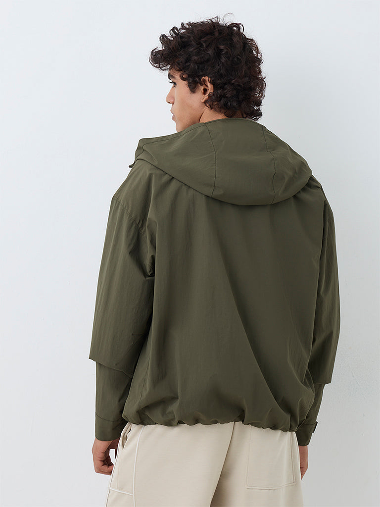 Nuoflexx Olive Solid Relaxed-Fit Windbreaker Jacket
