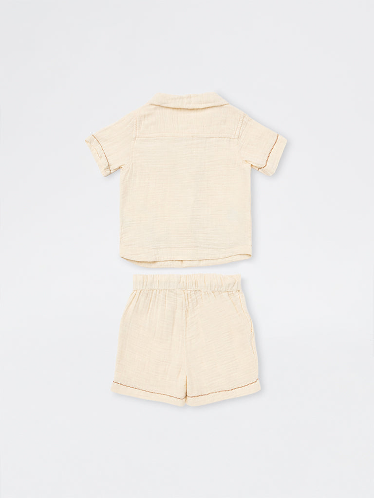 HOP Baby Boys Off-White Nature-Themed Cotton Shirt and Shorts Set