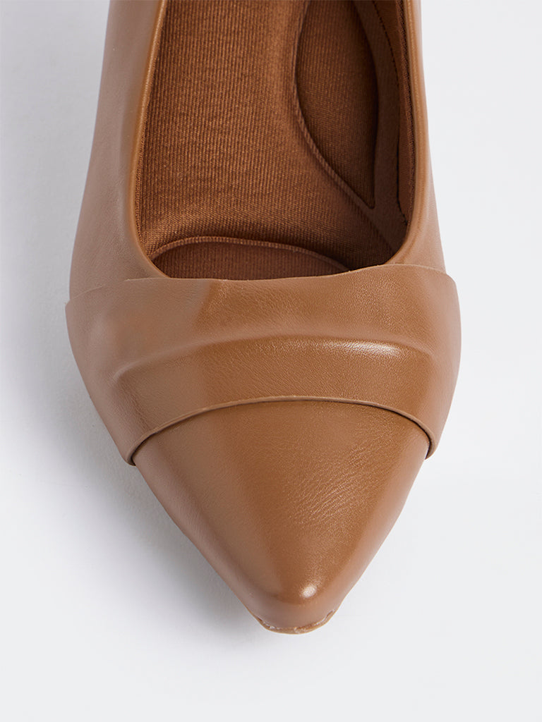 LUNA BLU Tan Comfort Pump Shoes