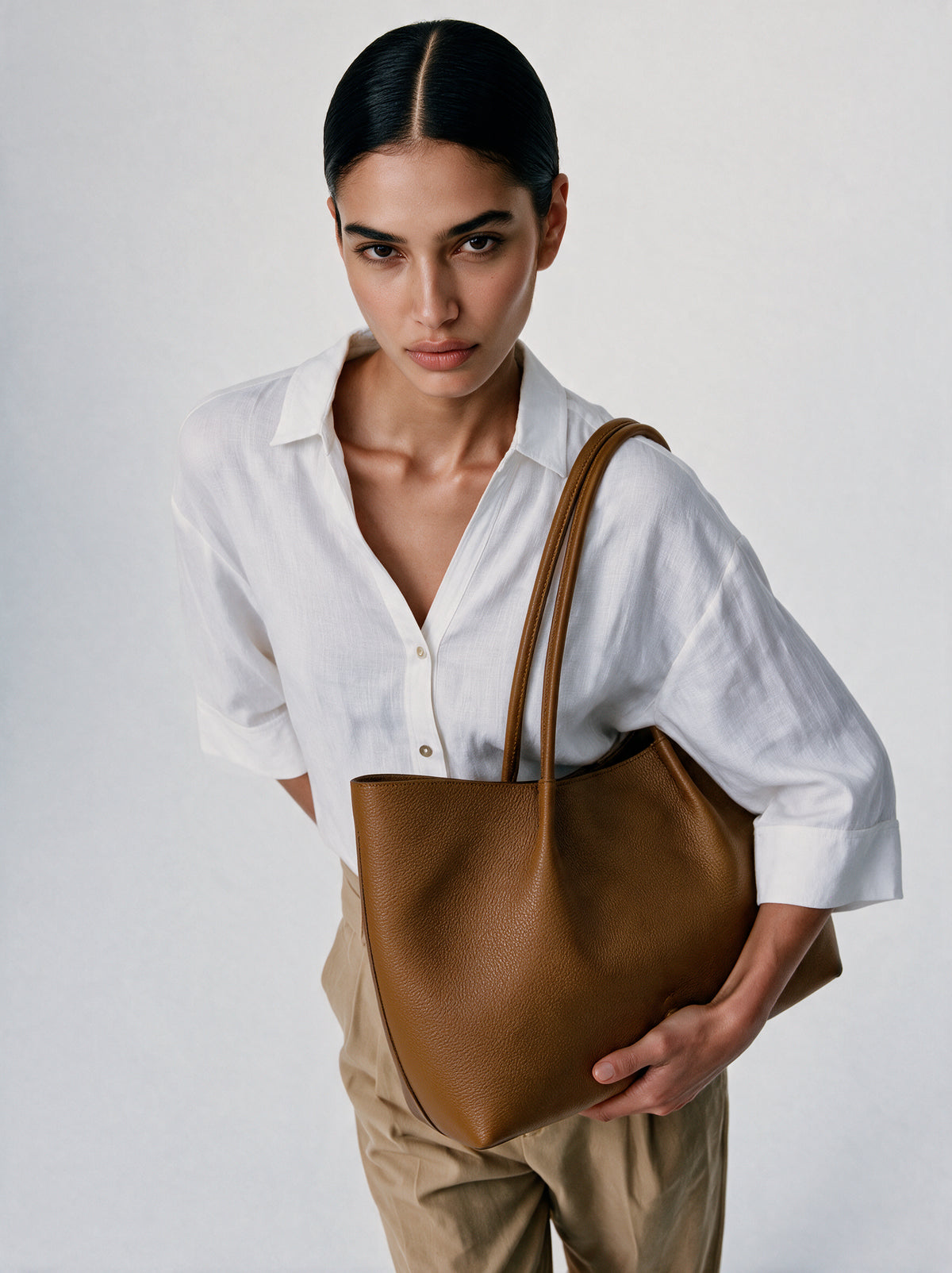 Belle Grain Leather Large Tote