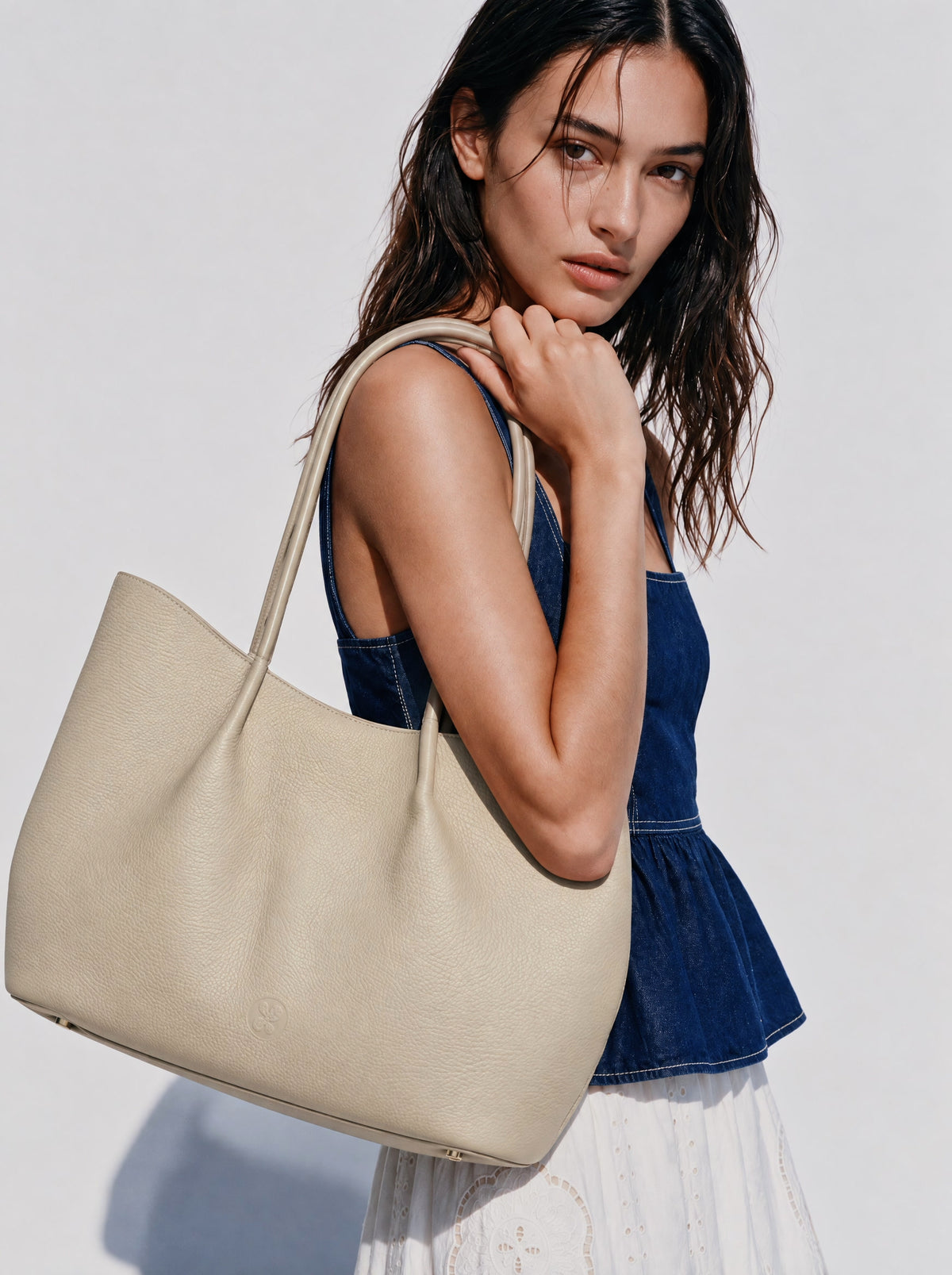 Belle Grain Leather Large Tote