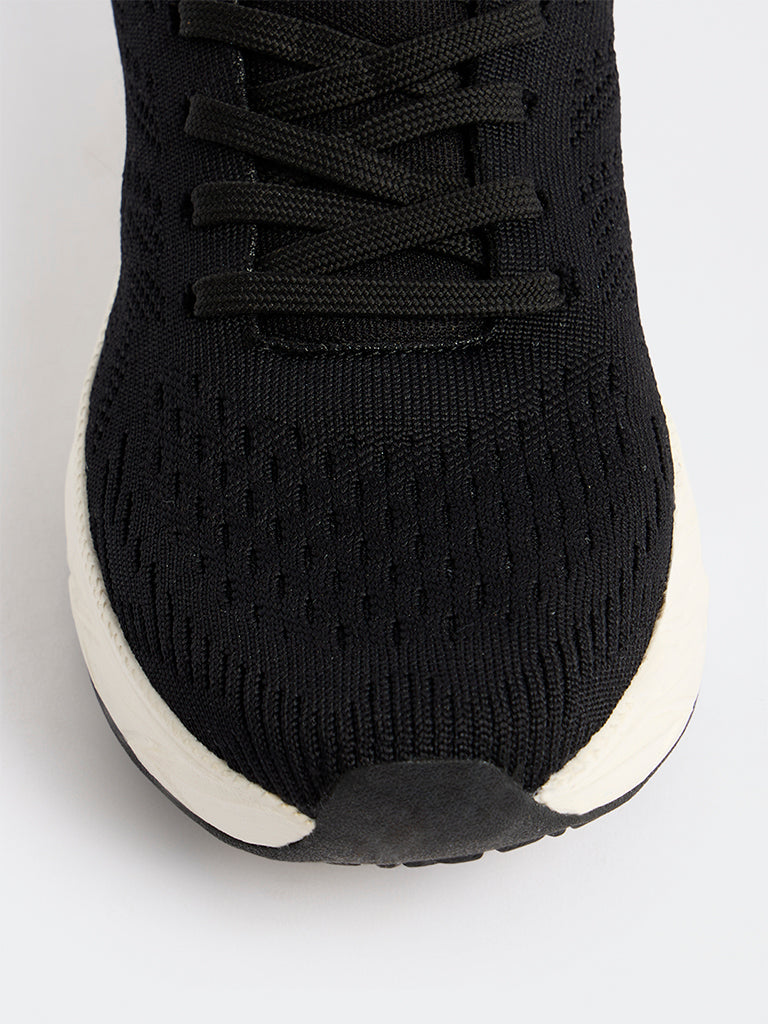 SOLEPLAY Black Knit-Textured Jogger Shoes