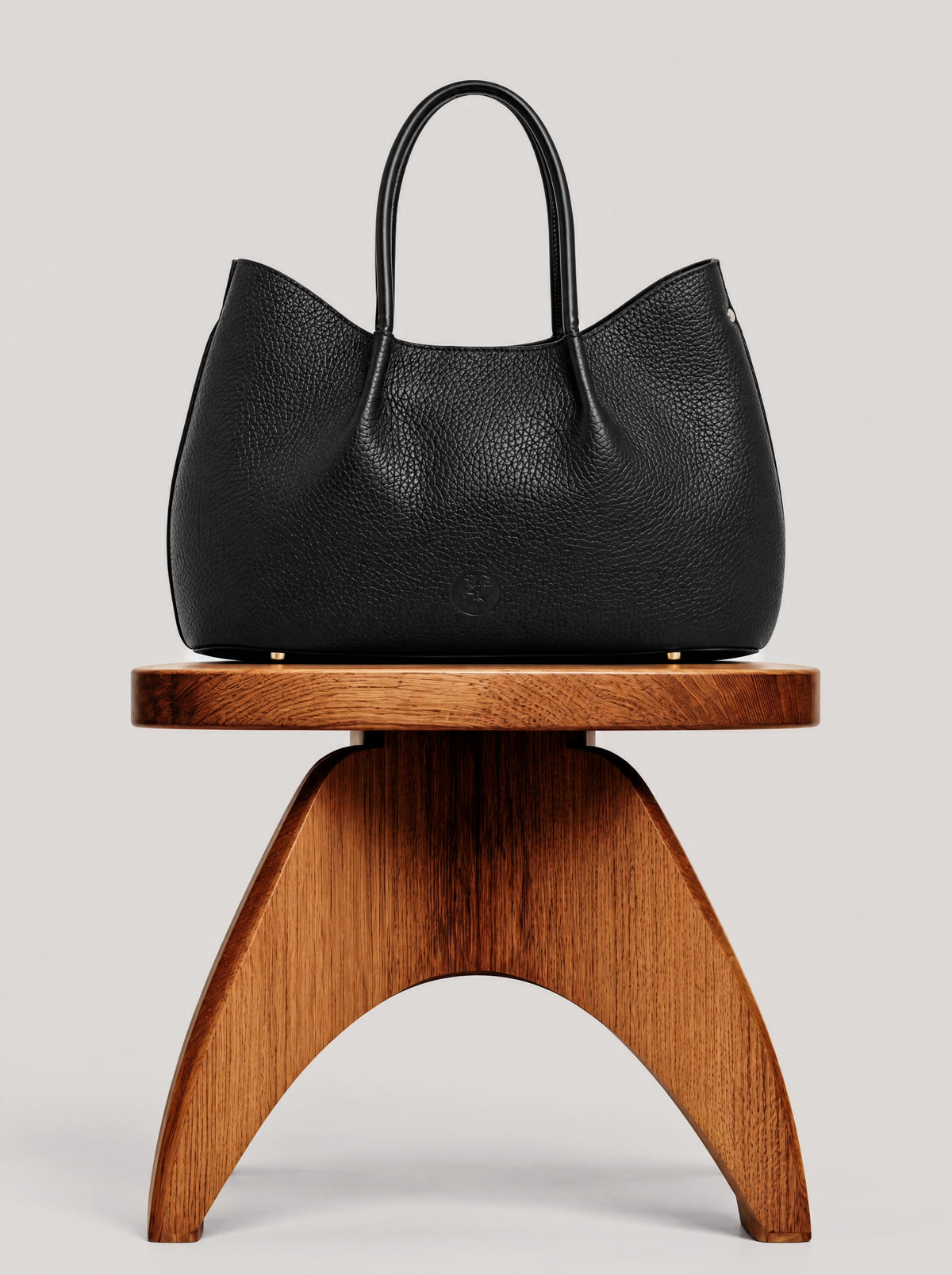 Belle Grain Leather Medium Tote