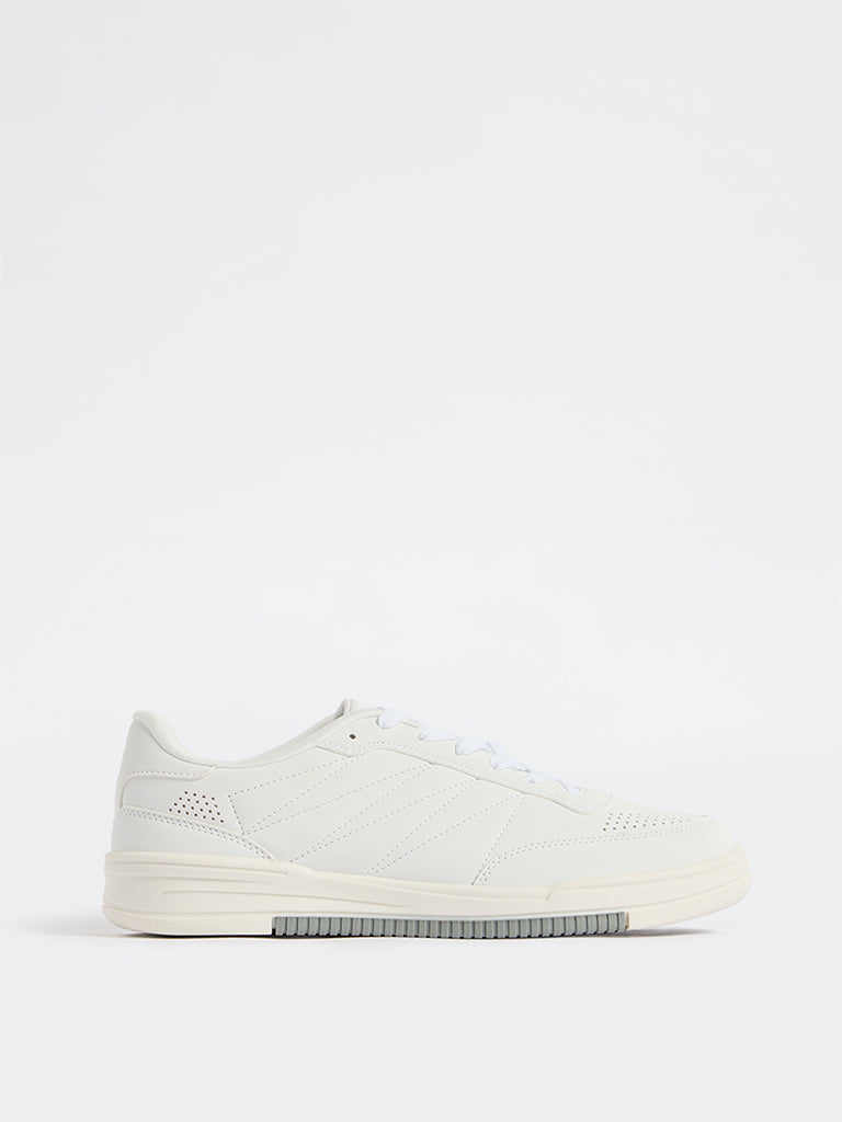 SOLEPLAY Off-White Lace-Up Sneakers