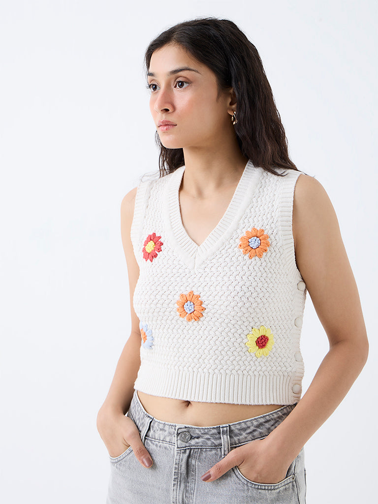 Nuon Off-White Floral Embroidered Knitted Cotton Top