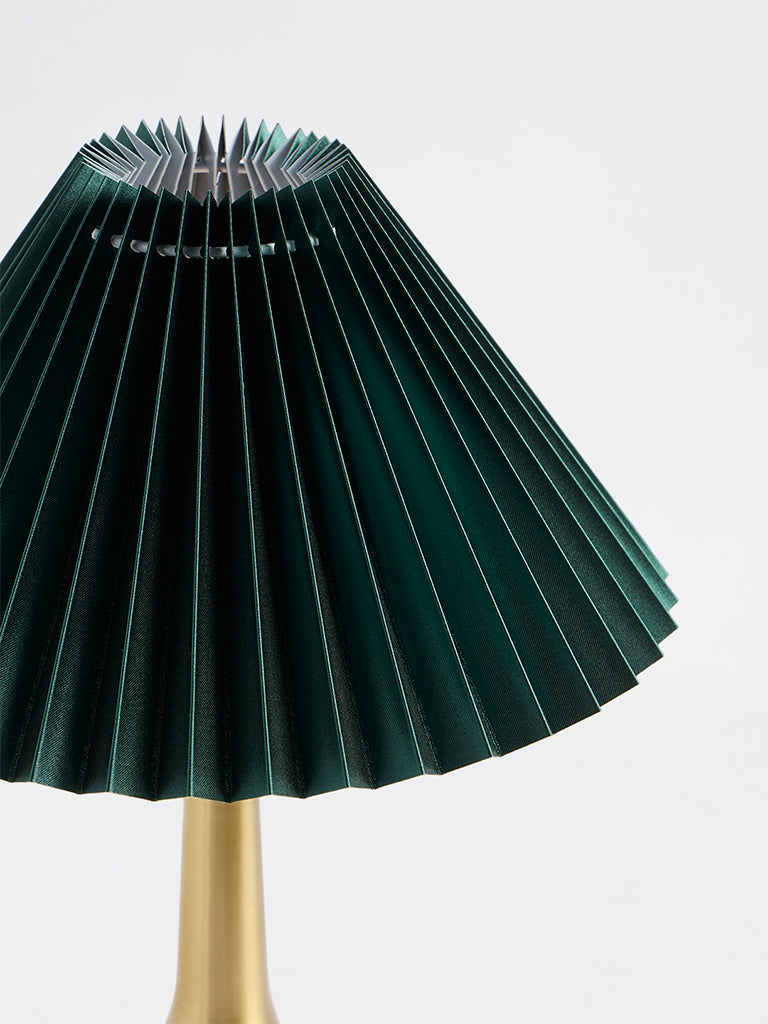 Westside Home Emerald Green Ribbed-Textured Metal Table Lamp with Shade and Charging Cord
