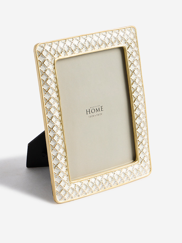 Westside Home White Geometric Resin Photo Frame