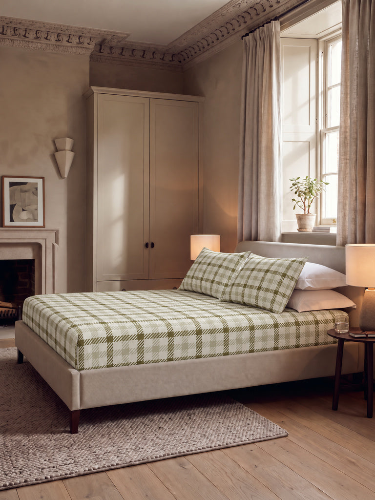 Westside Home Olive Checkered King Fitted Bed Sheet Set