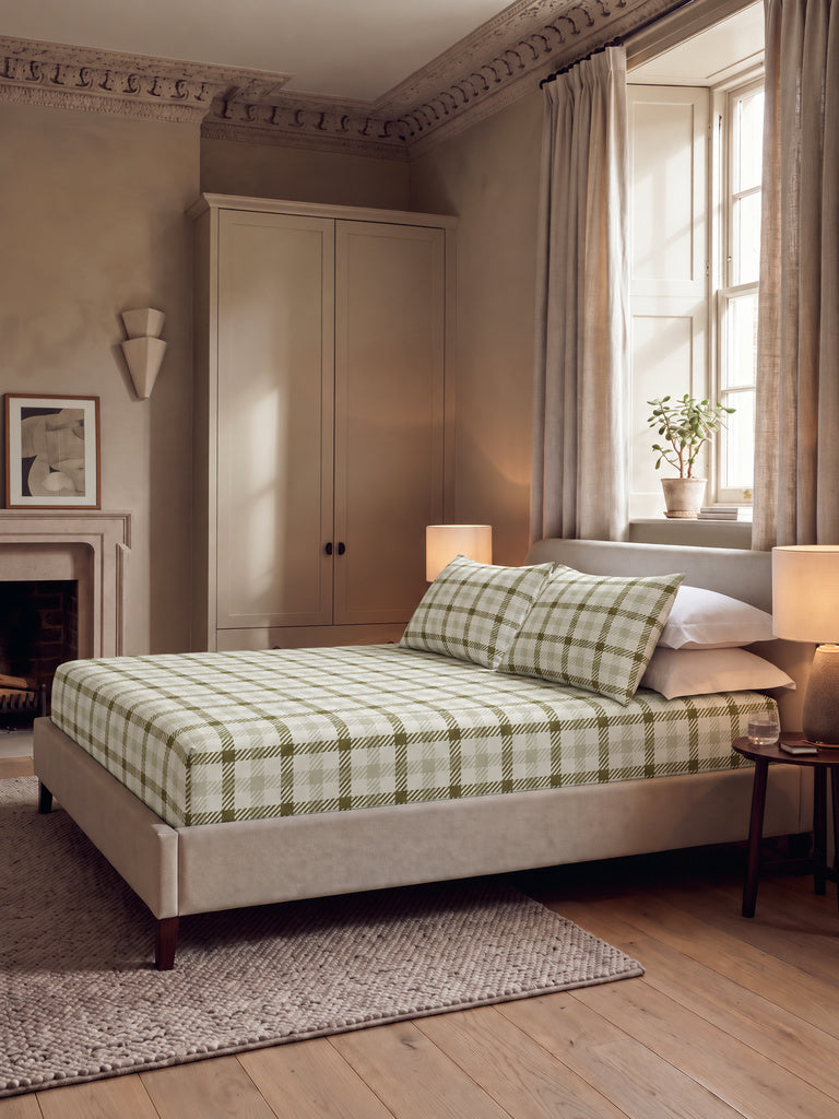 Westside Home Olive Checkered Queen Fitted Bed Sheet Set